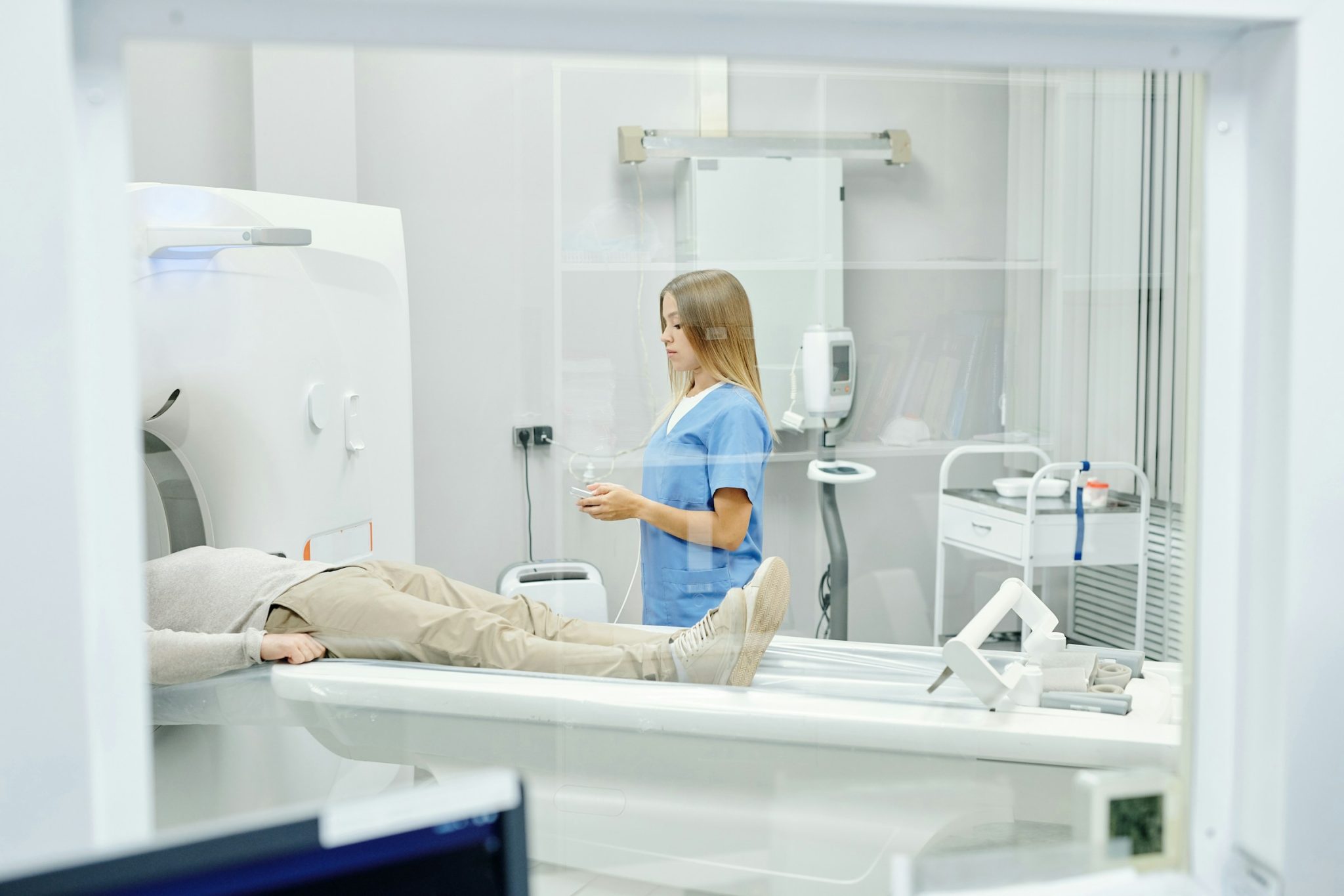 Hyperbaric Chamber Therapy Near Me: What It Is, What It Costs, and Who It's Actually For